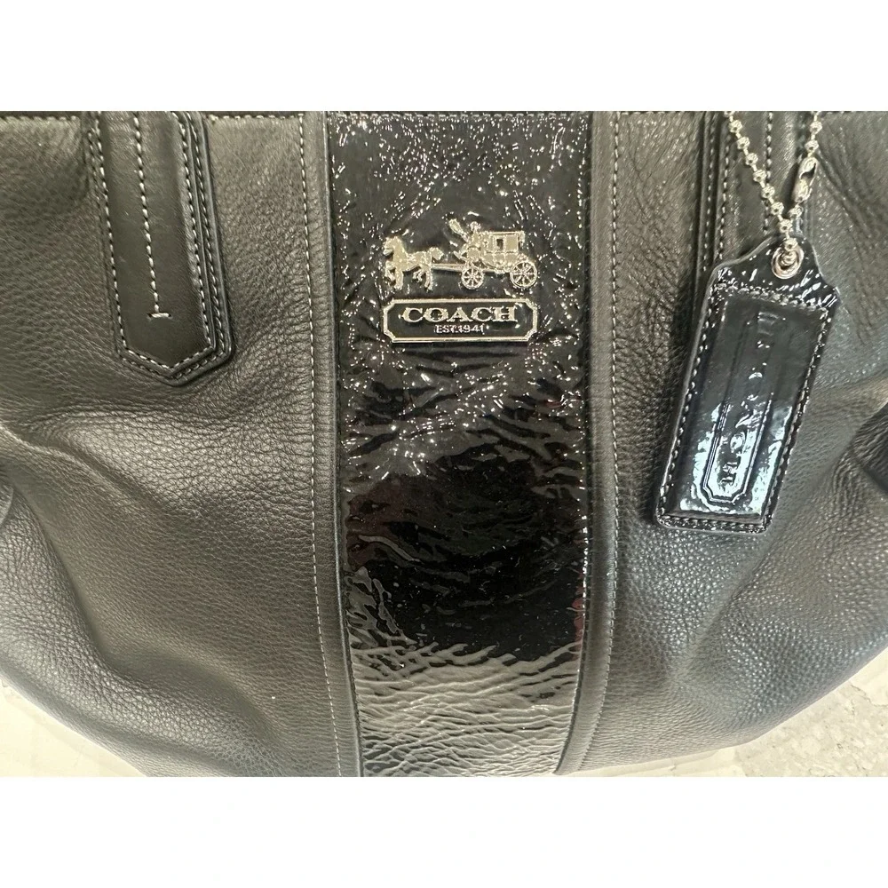 Coach Madison Sophia Black Pebbled Leather Satchel Patent Trim Crossbody Bag EUC